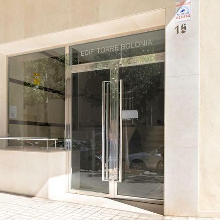 Apartamento Malaga Beach Ngoại thất bức ảnh