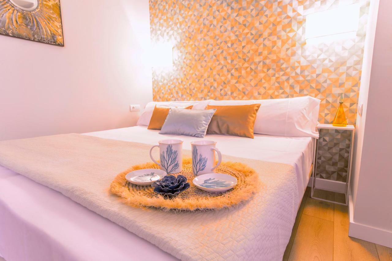 Apartamento Malaga Beach Ngoại thất bức ảnh