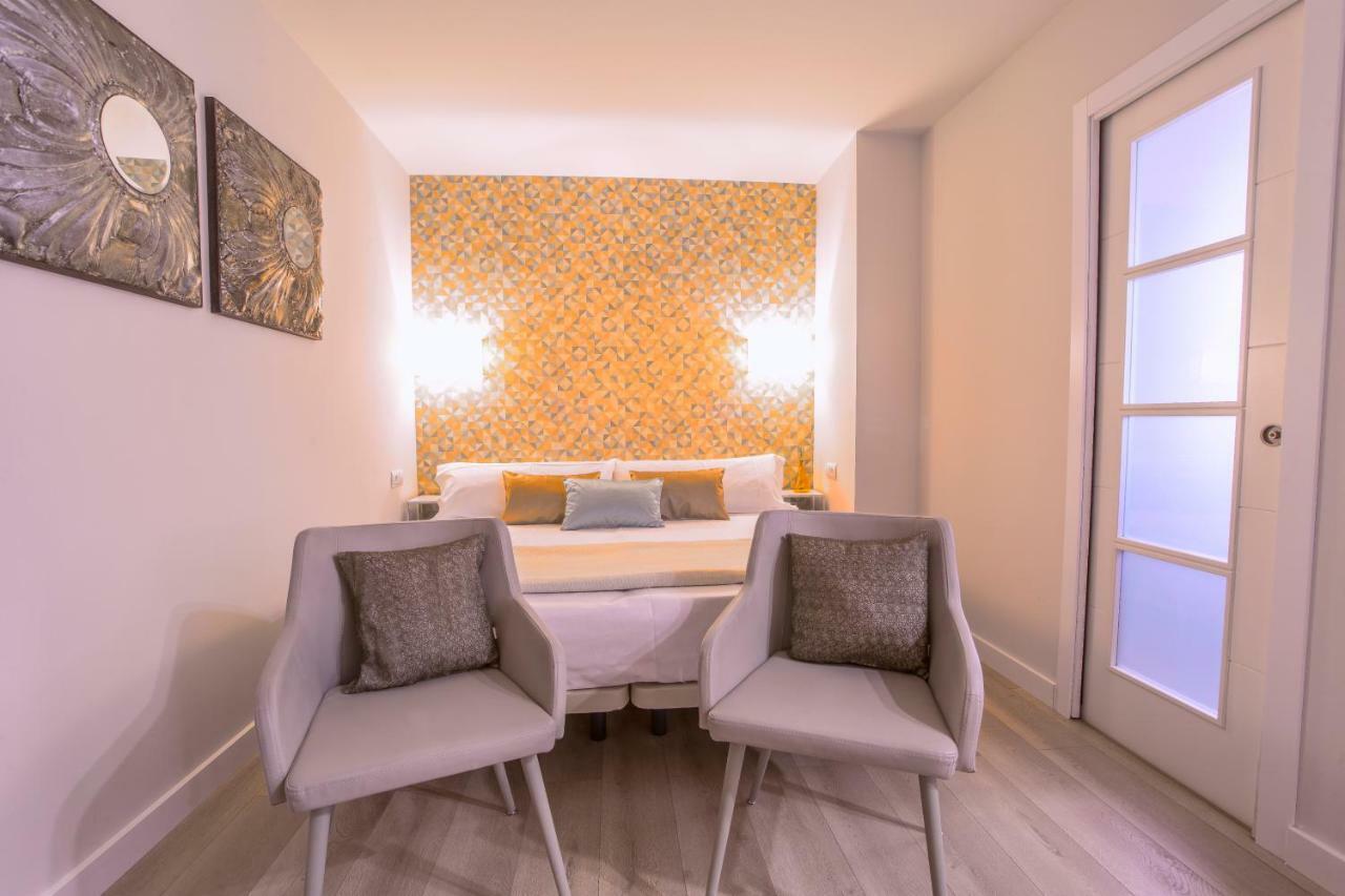 Apartamento Malaga Beach Ngoại thất bức ảnh