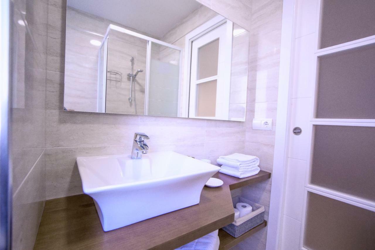 Apartamento Malaga Beach Ngoại thất bức ảnh